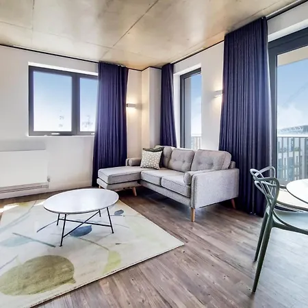Botanical-Inspired Apartments At Repton Gardens Right In The Heart Of Wembley Park London Exterior photo