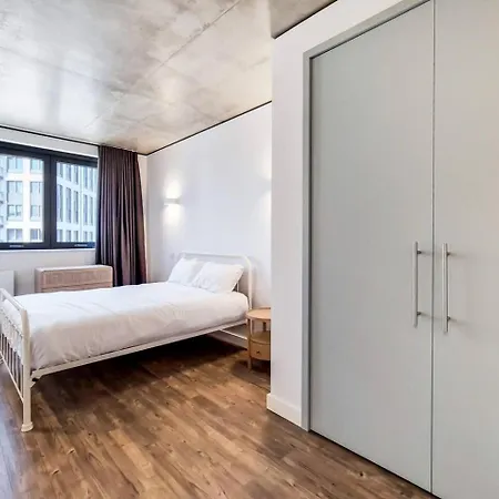Botanical-Inspired Apartments At Repton Gardens Right In The Heart Of Wembley Park London Exterior photo