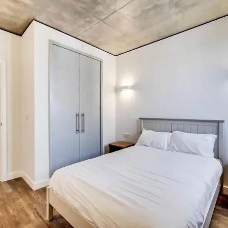 Botanical-Inspired Apartments At Repton Gardens Right In The Heart Of Wembley Park London Exterior photo